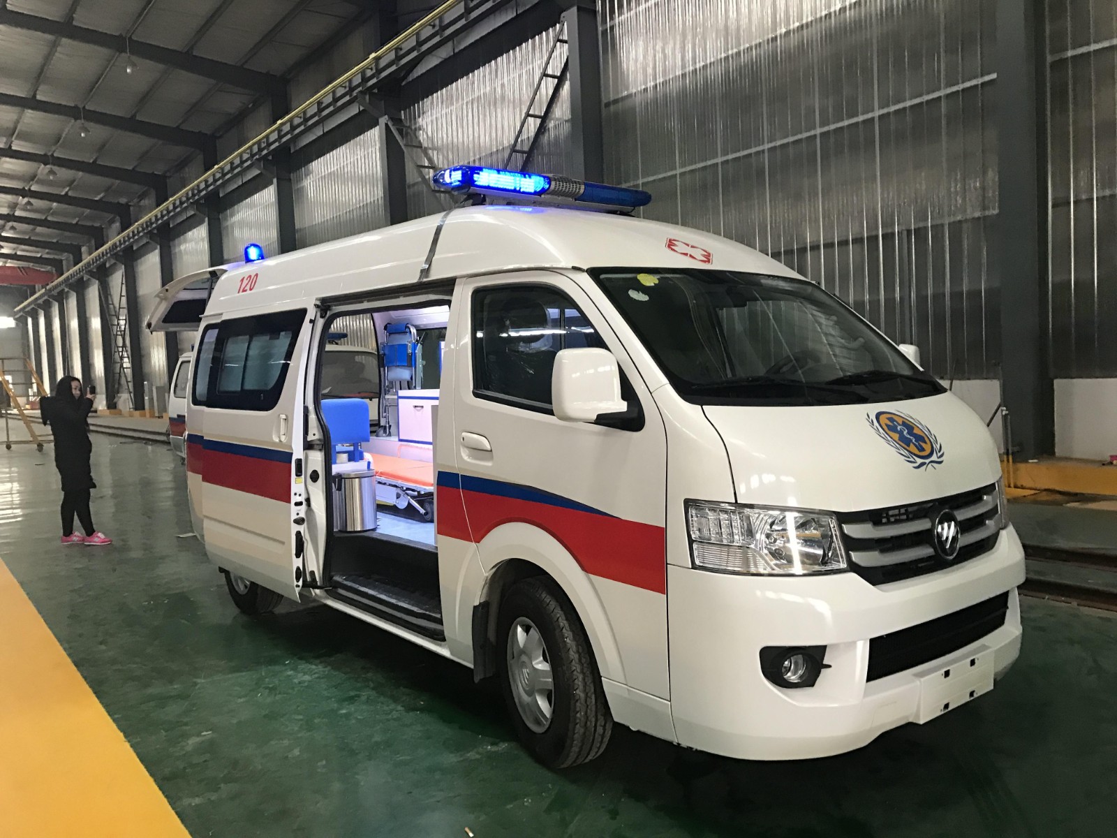 朗县救护车转院